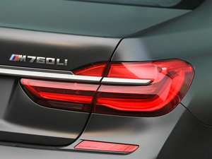 2017M760Li xDrive ^