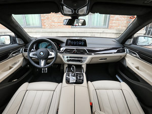 2017M760Li xDrive п؅^