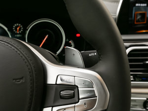 2017M760Li xDrive п؅^