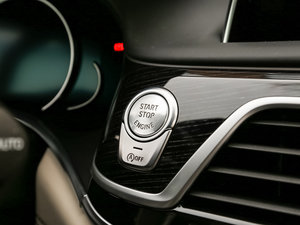 2017M760Li xDrive п؅^