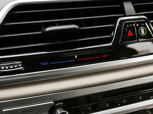 2017M760Li xDrive п؅^