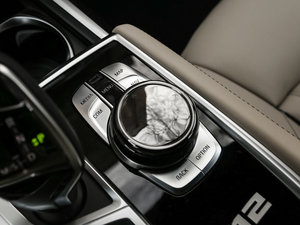 2017M760Li xDrive п؅^