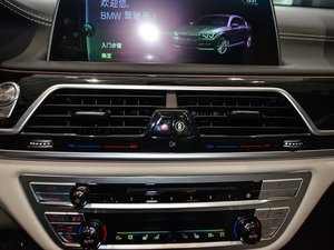 2017M760Li xDrive п؅^