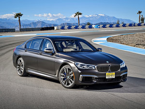 2017M760i xDrive w^
