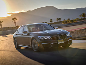 2017M760i xDrive w^