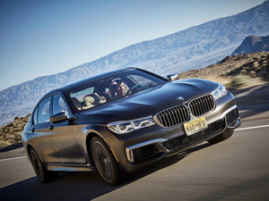 2017M760i xDrive w^
