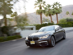 2017M760i xDrive w^