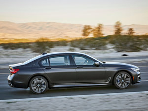 2017M760i xDrive w^