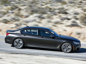 2017M760i xDrive w^