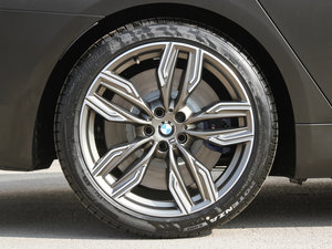 2017M760Li xDrive (x)(ji)^