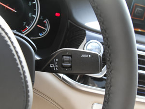 2017M760Li xDrive п؅^