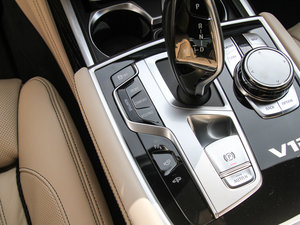 2017M760Li xDrive п؅^