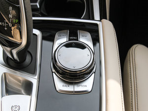 2017M760Li xDrive п؅^