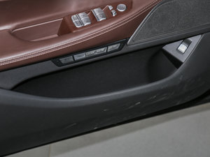 2017740Li xDrive A ǰTg