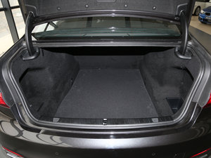 2017740Li xDrive A g