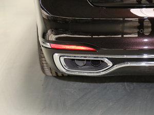 2017款750Li xDrive 个性化定制版 五座 细节外观