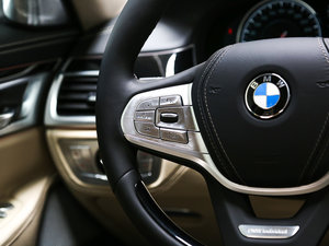 2017款750Li xDrive 个性化定制版 五座 中控区