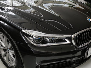 2017款730Li 豪华型 细节外观