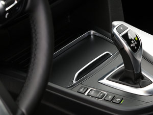 2017340i xDrive M\ п؅^