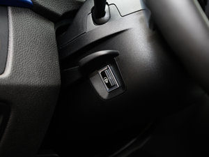 2017340i xDrive M\ п؅^