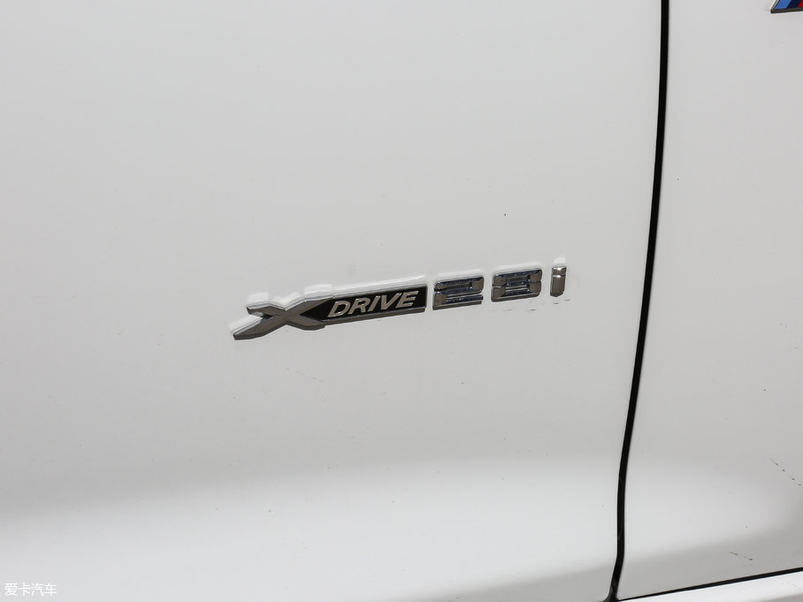 2017RX3Mڣ xDrive28i M\