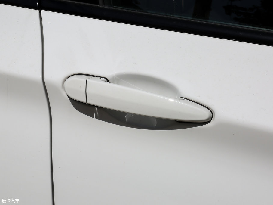 2017RX3Mڣ xDrive28i M\