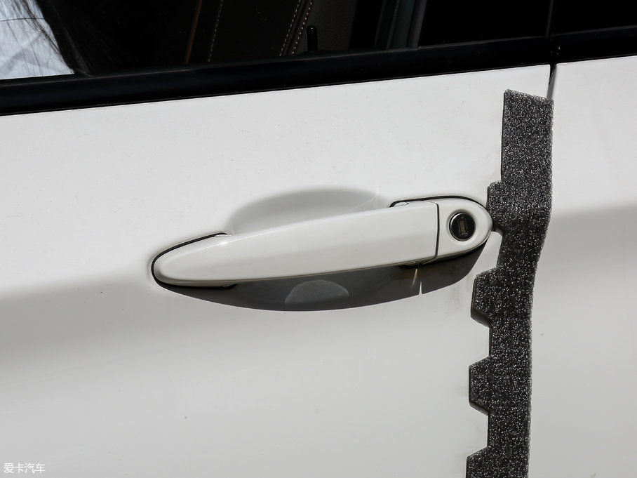 2017RX3Mڣ xDrive28i M\