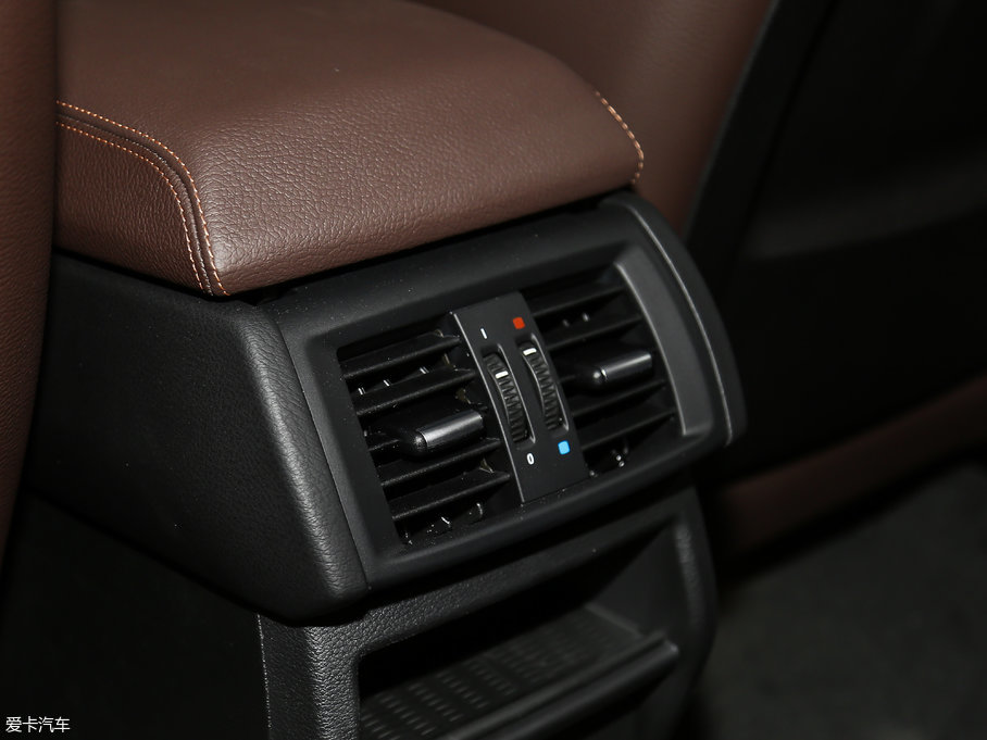 2017RX3Mڣ xDrive28i M\