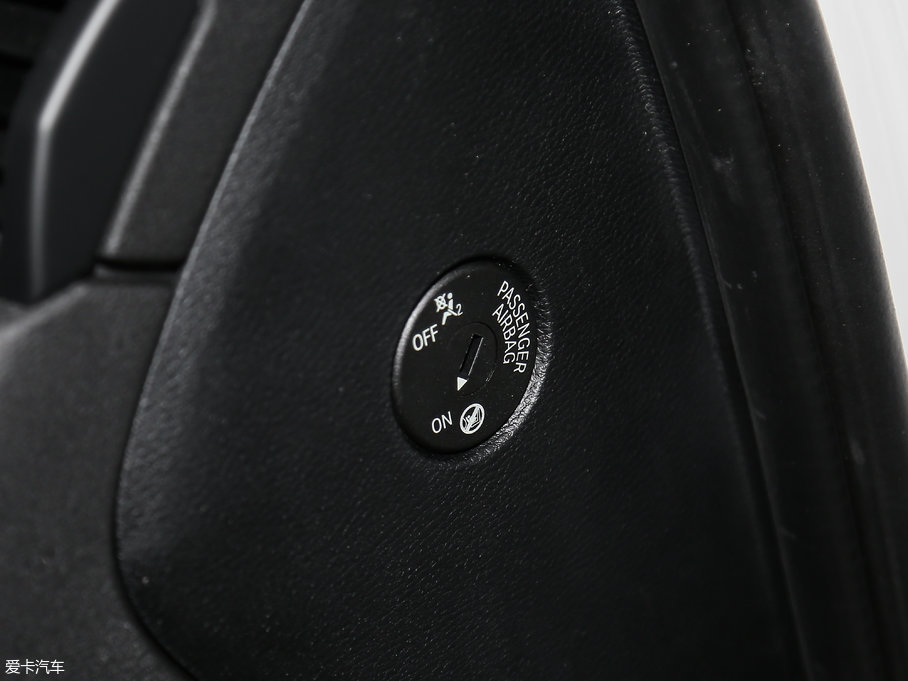 2017RX3Mڣ xDrive28i M\