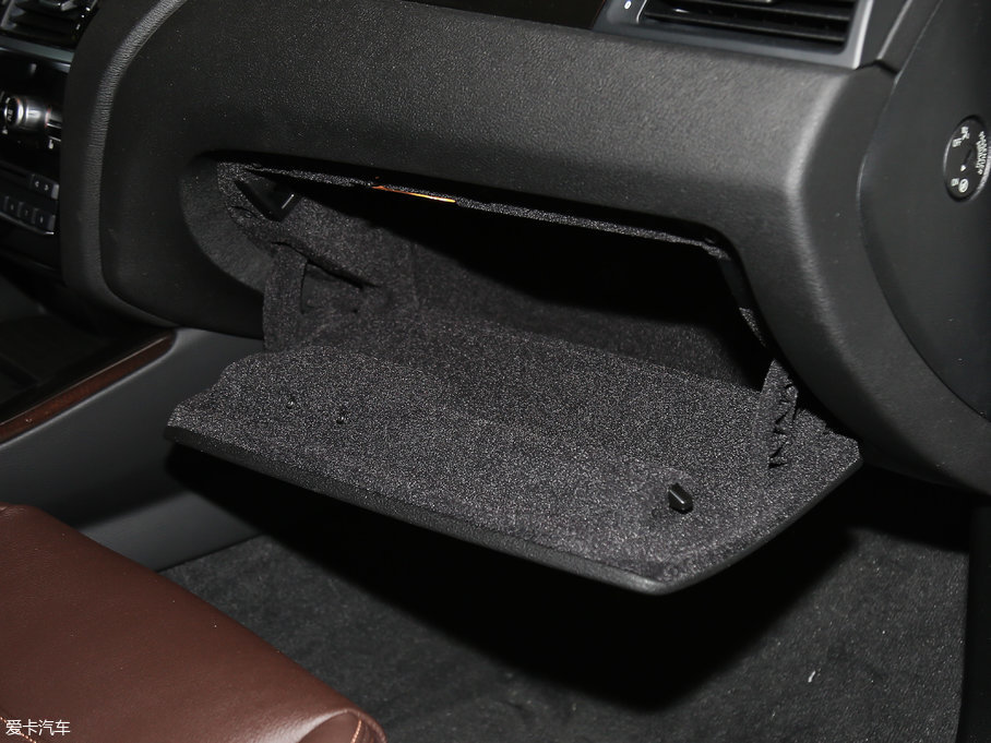 2017RX3Mڣ xDrive28i M\