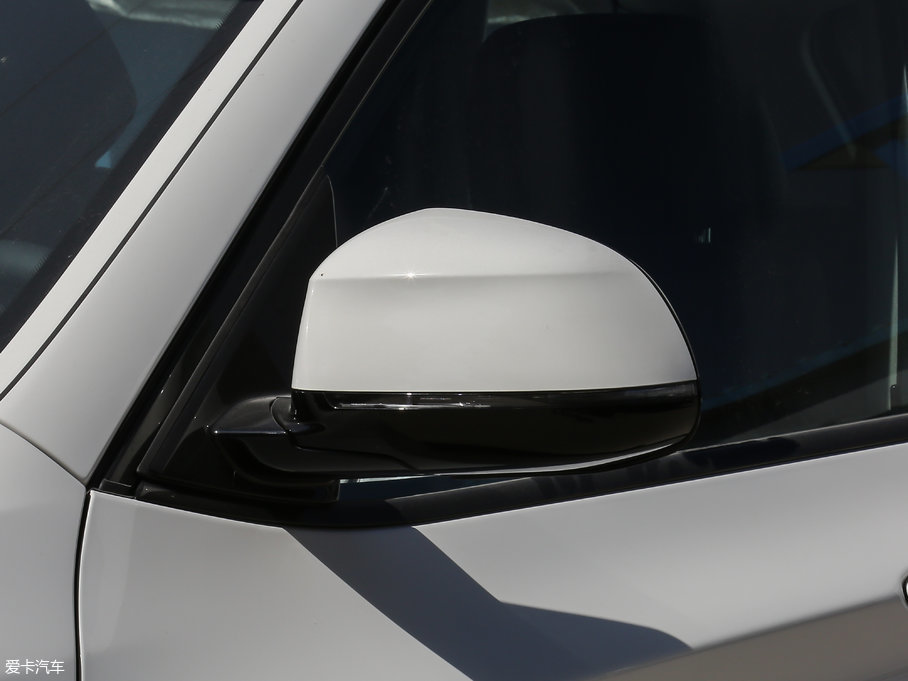 2017RX3Mڣ xDrive20i M\