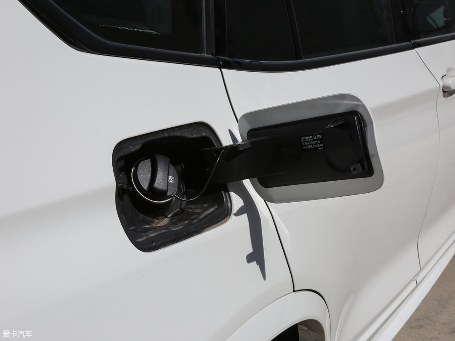 2017RX3Mڣ xDrive20i M\