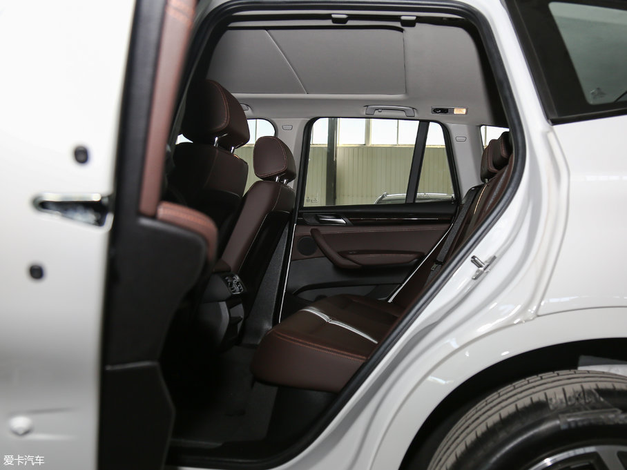 2017RX3Mڣ xDrive20i M\