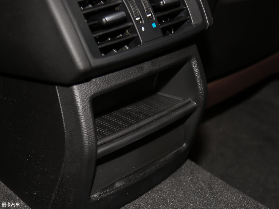 2017RX3Mڣ xDrive20i M\