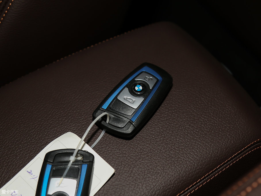 2017RX3Mڣ xDrive20i M\