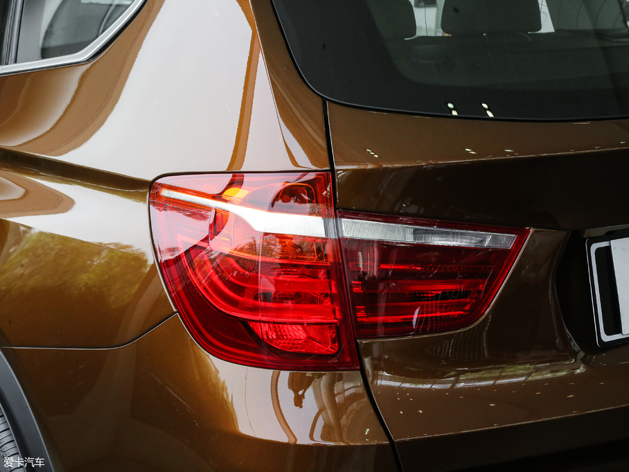 2017RX3Mڣ xDrive20i M\