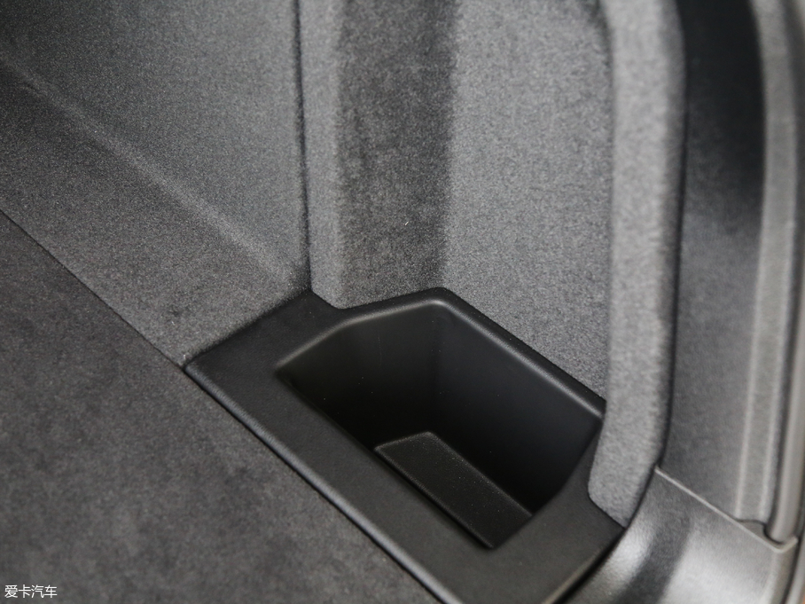 2017RX3Mڣ xDrive20i M\