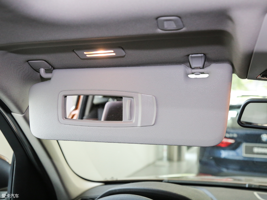 2017RX3Mڣ xDrive20i M\