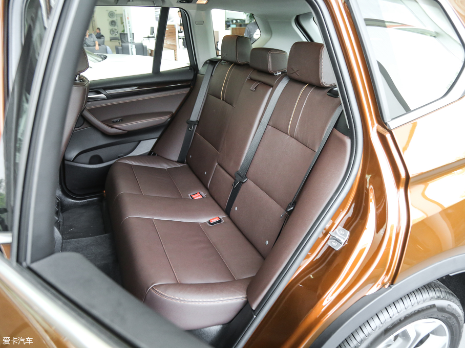 2017RX3Mڣ xDrive20i M\