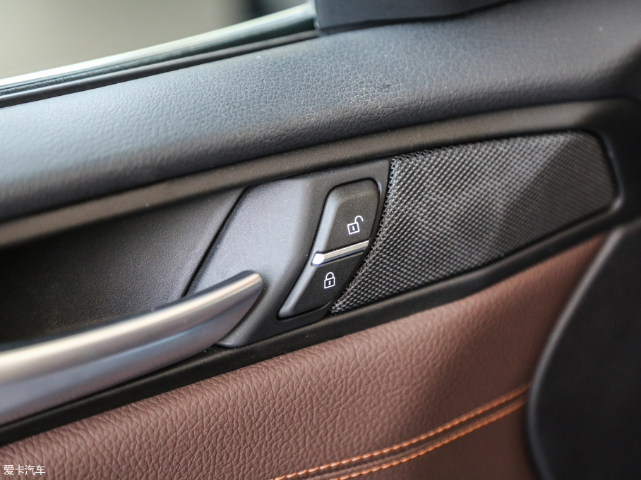 2017RX3Mڣ xDrive20i M\