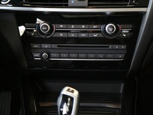 2017xDrive20i M\ п؅^(q)