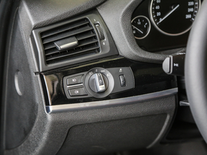 2017xDrive20i M\ п؅^