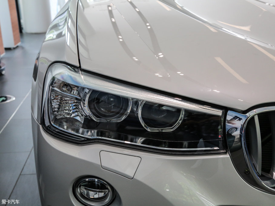 2017RX4 xDrive20i M\