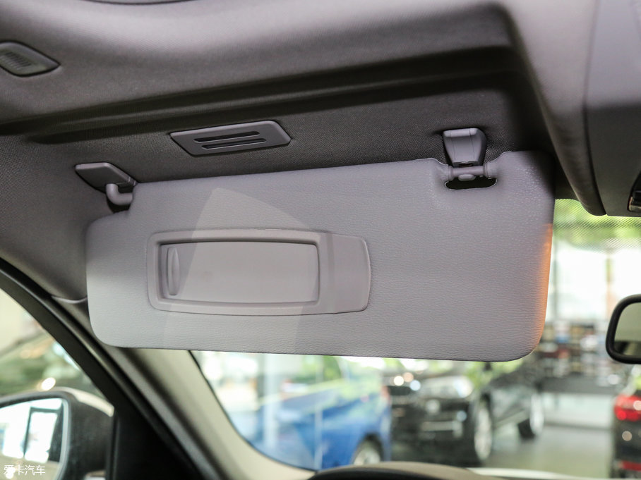 2017RX4 xDrive20i M\