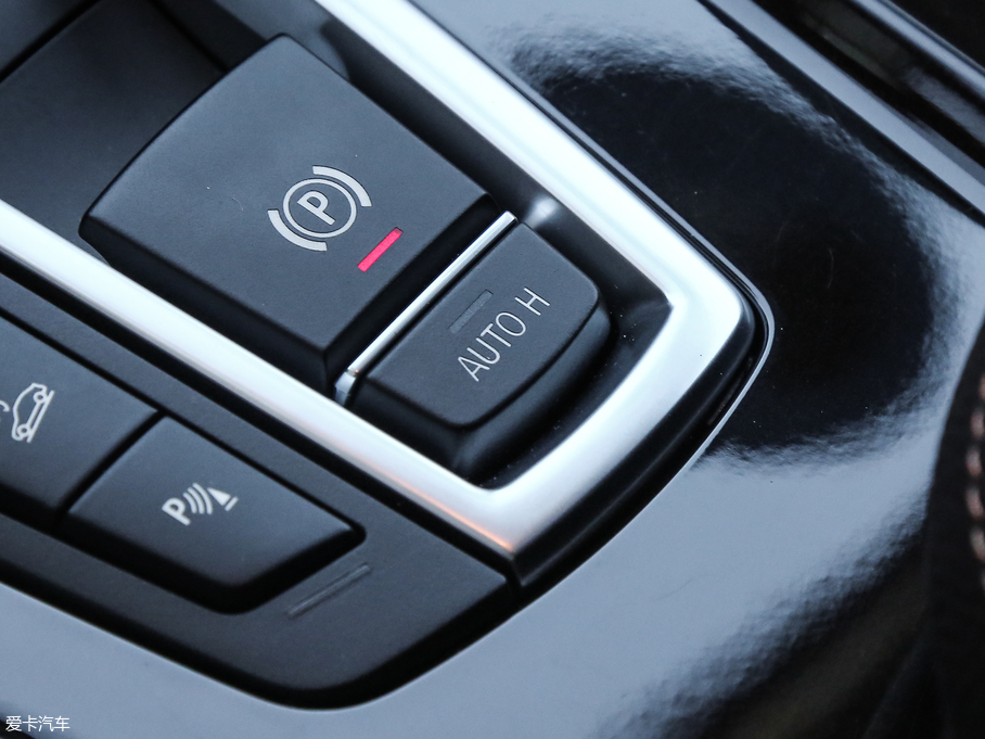 2017RX4 xDrive20i M\