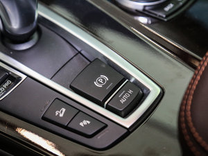 2017xDrive20i M\ п؅^