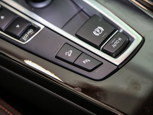 2017xDrive20i M\ п؅^