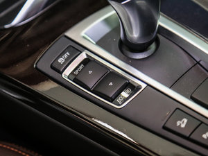 2017xDrive20i M\ п؅^