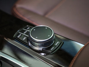 2017xDrive20i M\ п؅^