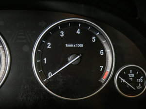 2017xDrive20i M\ п؅^